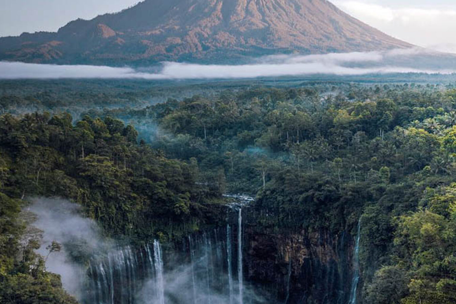 Ijen - Bromo - Tumpak Sewu Trip Java